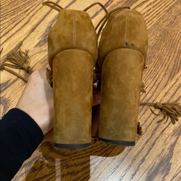 Sandals - Picture 3 of 7